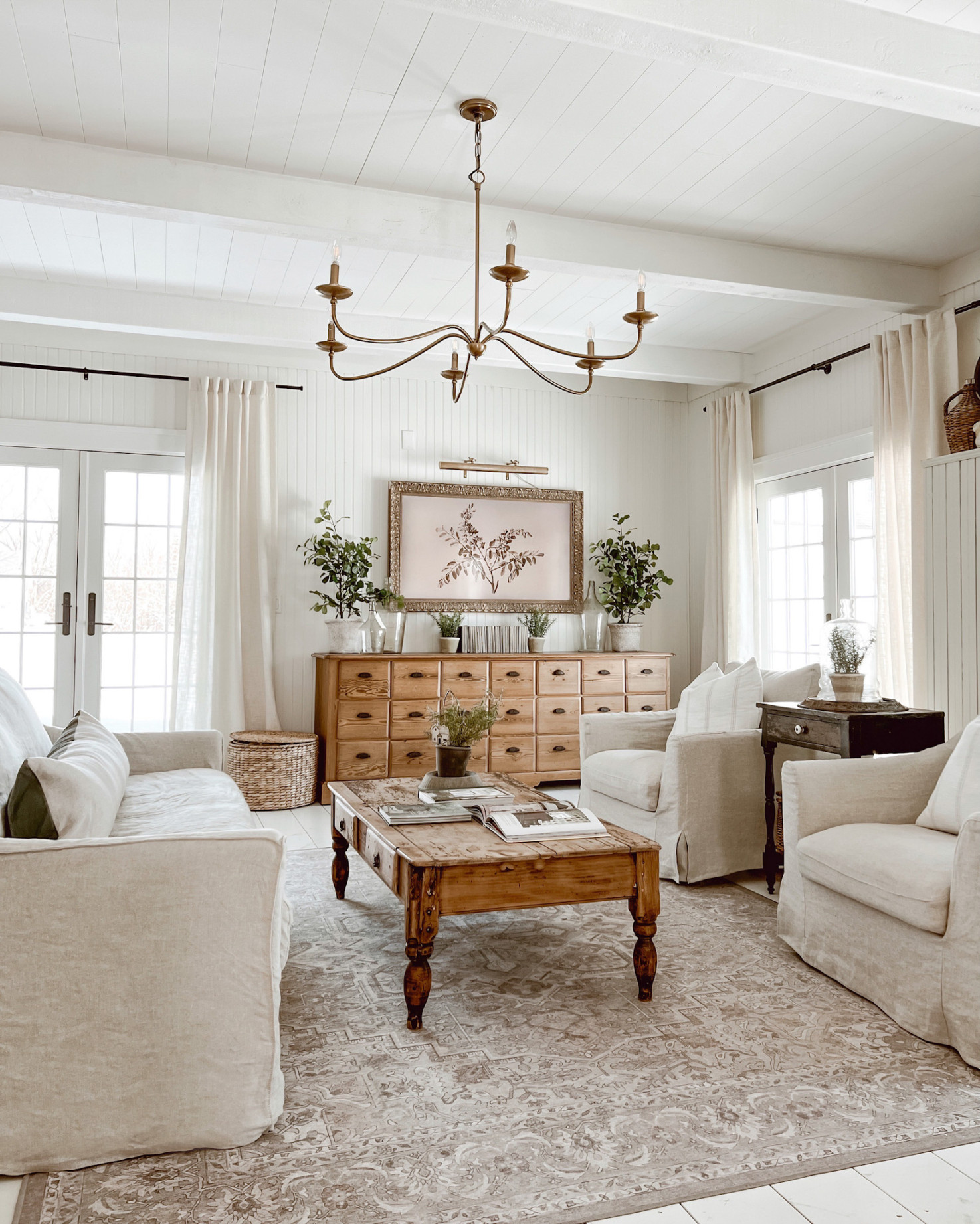 + Cottage Coffee Tables for a Cozy Living Room - Liz Marie Blog