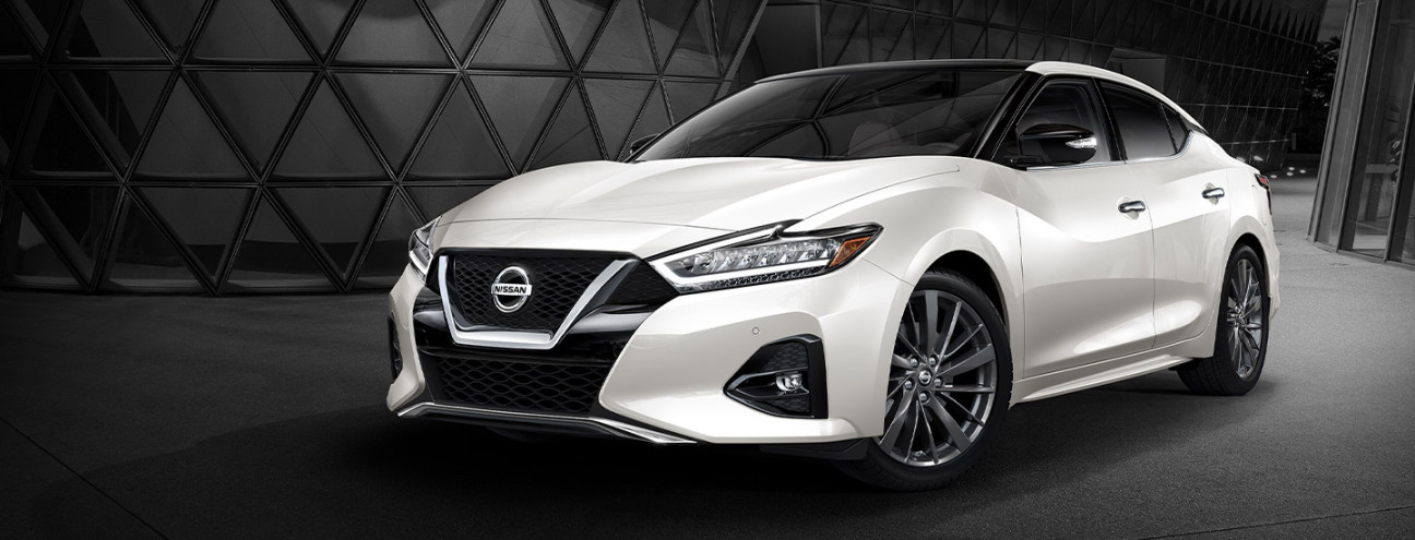 Nissan Maxima Specs & Features  Bob Moore Nissan